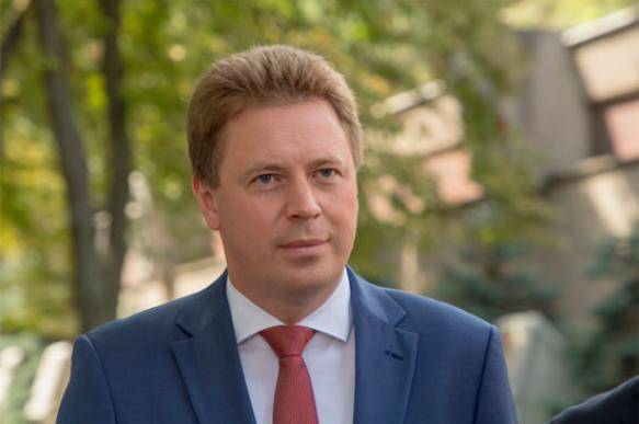 Дмитрий Овсянников - Владимир Базаров - Губернатор Севастополя вынес выговоры сразу трем членам правительства - pravda.ru - Севастополь