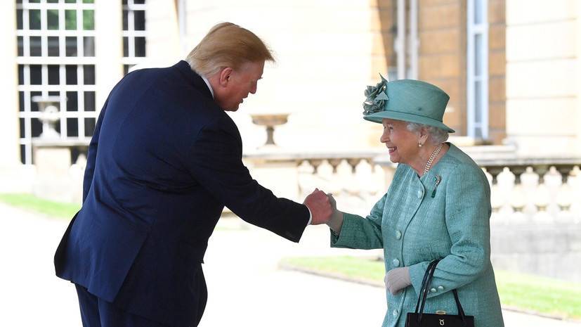 Дональд Трамп - Елизавета II - принц Чарльз - Меланья Трамп - Donald Trump - Трамп встретился с Елизаветой II - russian.rt.com - США - Англия - Лондон - Великобритания