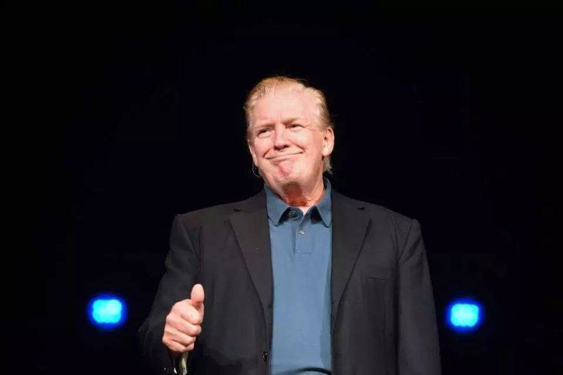 Дональд Трамп - Елизавета II - Тереза Мэй - Трамп сменил прическу перед встречей с королевой Елизаветой II - tvc.ru - США - Англия - Лондон - Франция - Ирландия