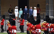 Дональд Трамп - Елизавета II - принц Чарльз - Трамп - Королева Елизавета II приняла Трампа с женой - korrespondent.net - США - Англия - Великобритания