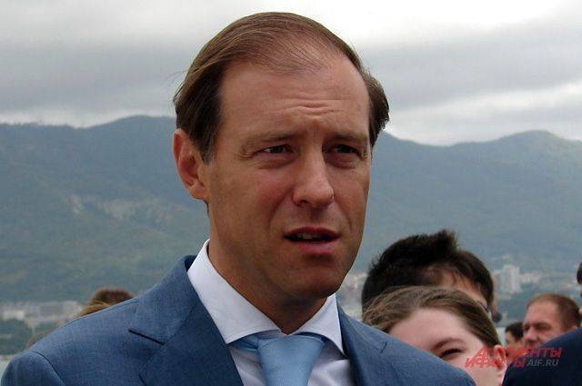 Денис Мантуров - Минпромторг поддержал отмену невыполнимых норм СанПиН - aif.ru - Россия