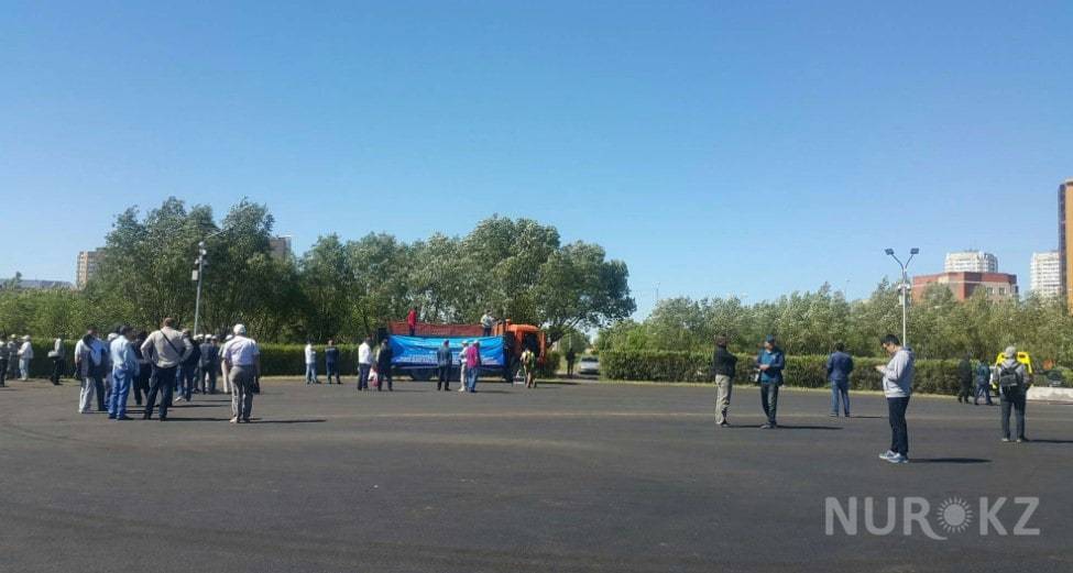 Участники митинга призвали казахстанцев к сохранению стабильности в обществе - nur.kz - Сирия - Украина - Казахстан - Египет - Киргизия - Ливия