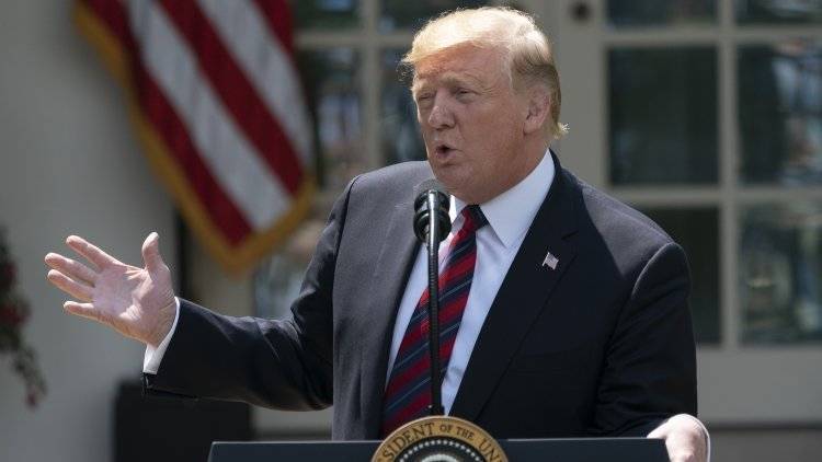 Дональд Трамп - Трамп - РФ сообщила о выводе «большинства своих людей» из Венесуэлы, заявил Трамп - polit.info - Москва - Россия - США - Вашингтон - Венесуэла