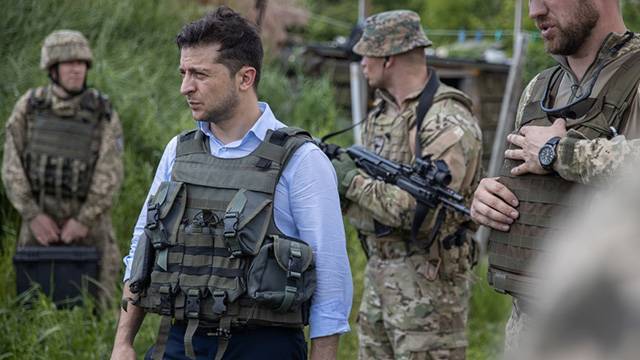 Владимир Зеленский - Американские снайперы и Владимир Зеленский - ren.tv - Россия - США - ЛНР