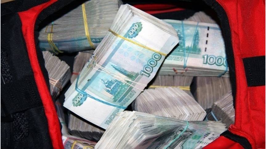 В Кировской области бухгалтер украла у работодателя почти два миллиона рублей - 1istochnik.ru - Кировская обл.
