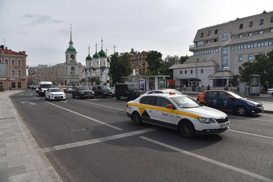 Виталий Пашин - В ГД предложили штрафовать агрегаторы такси за ДТП с участием их водителей - m24.ru - Москва - Россия