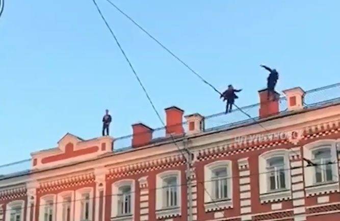 «Виновных привлекут к ответственности». Региональный минкульт разбирается в обстоятельствах ЧП на крыше дома Гончарова - ulpravda.ru - Россия - Ульяновск - Ульяновская
