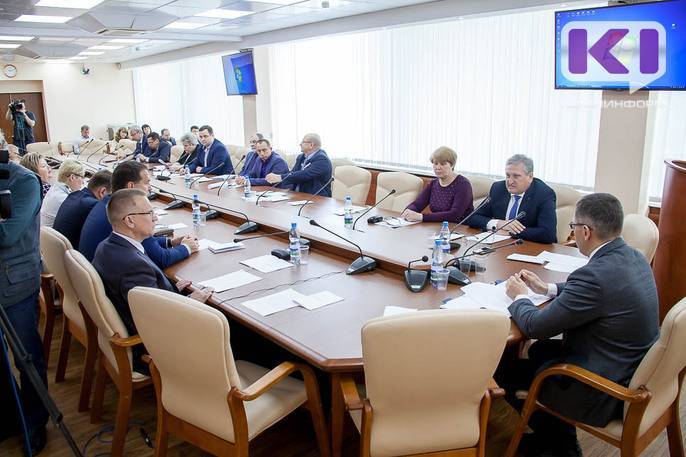 Тайм-аут: в Госсовете Коми подняли вопрос самофинансирования ведущих спортивных клубов - komiinform.ru - респ. Коми