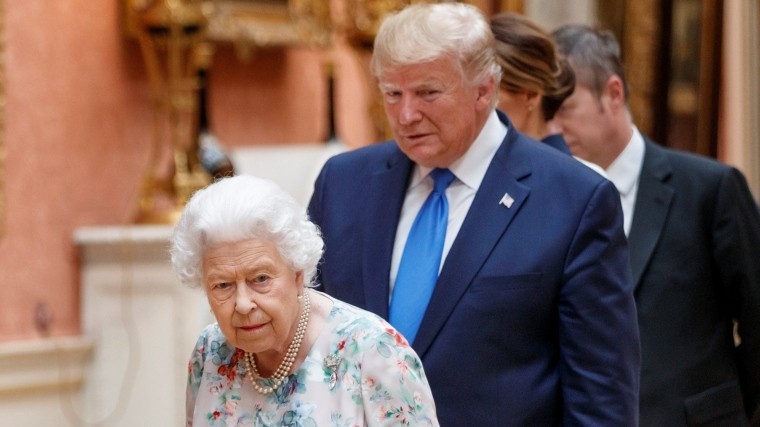 Дональд Трамп - принц Гарри - Виктория Толстоганова - Принц Гарри холодно принял Трампа после его жесткого высказывания о&nbsp;Меган Маркл - 5-tv.ru - США - Англия