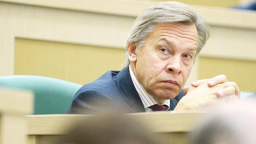 Владимир Зеленский - Петр Порошенко - Алексей Пушков - Пушков оценил шутку Зеленского о превосходстве над Порошенко - iz.ru - Россия - Украина - Брюссель