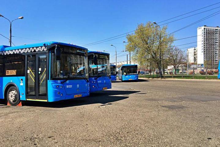 Время работы автобусов № 908 и 607 изменится с 5 июня - vm.ru