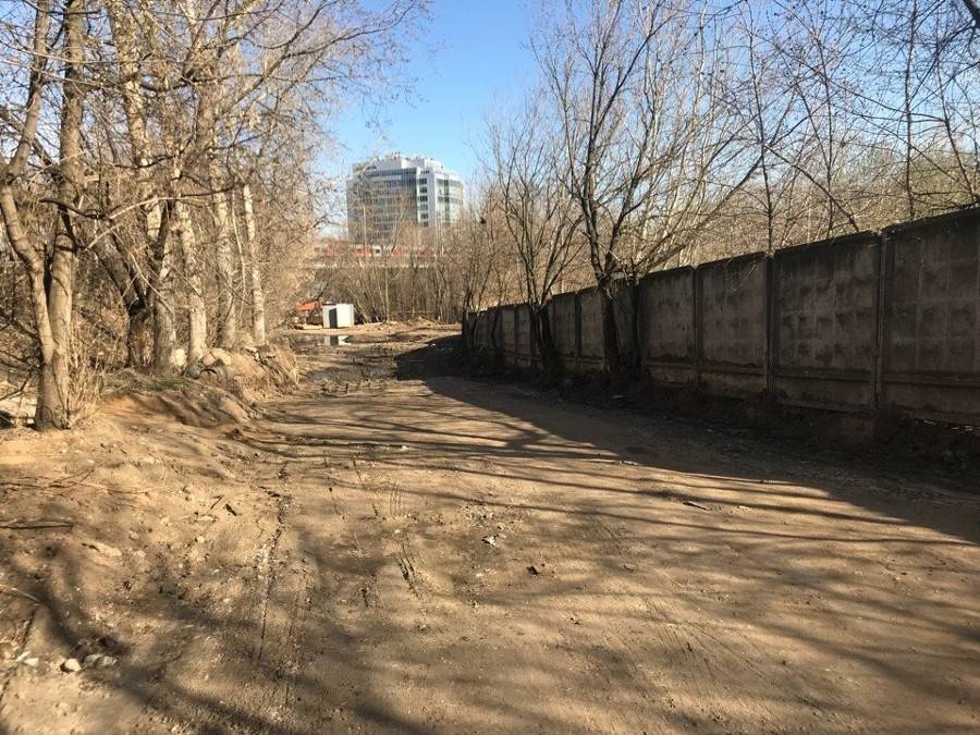 Очаги захламления строительным мусором ликвидировали на западе Москвы - m24.ru - Москва - Россия - Экология