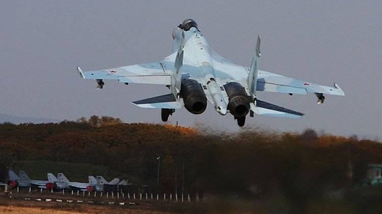 США заявили о «небезопасном» перехвате российским Су-35 американского самолета-разведчика - polit.info - Россия - США