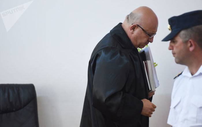 Никол Пашинян - Пашинян обратился к международным донорам для повышения зарплат судьям до 6 тысяч долларов - ru.armeniasputnik.am - Армения