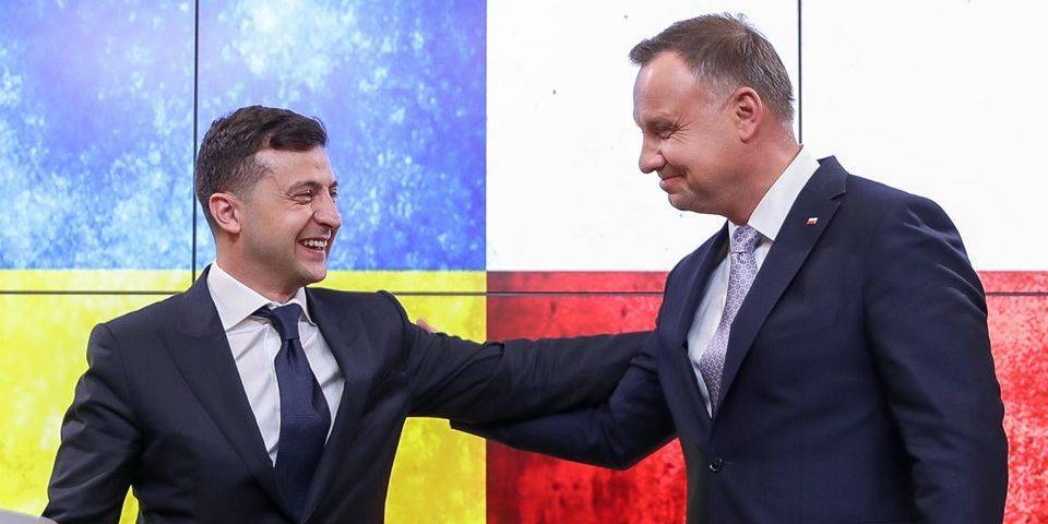 Владимир Зеленский - Анджей Дудой - Эксперт: Запад считает национализм основной проблемой «незалежной» - news-front.info - Украина - Польша