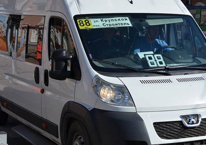 Из-за перекрытия Народного бульвара изменится схема движения транспорта - ya62.ru - Рязань