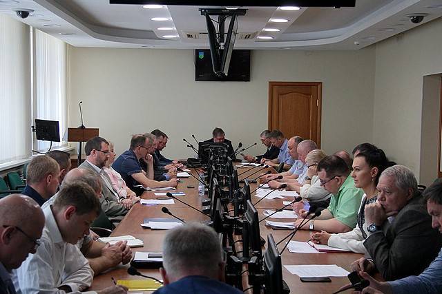Валерий Козлов - Сыктывкар готов к пожароопасному периоду и приему детей в детские лагеря - komiinform.ru - Сыктывкар