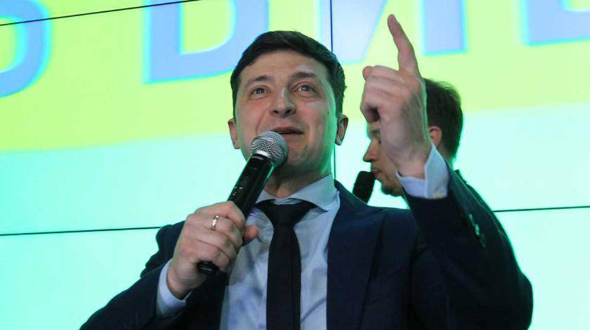 Владимир Зеленский - Жан-Клод Юнкер - "Господин назначил меня любимой женой": в Сети издеваются над Зеленским и Юнкером - utro.ru - Украина - Брюссель