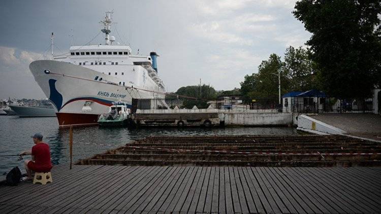 В Севастополе частично разобрали Графскую пристань: проводится проверка - crimea.ria.ru - Крым - Севастополь
