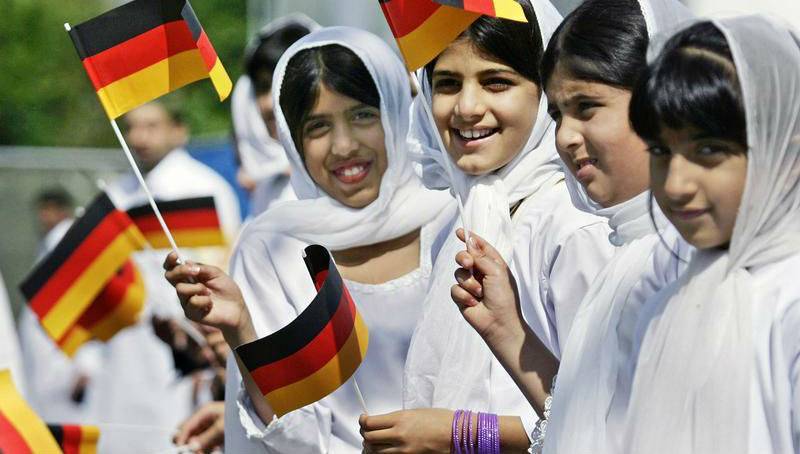 Образованные немцы не чураются друзей-мусульман - germania.one - Германия