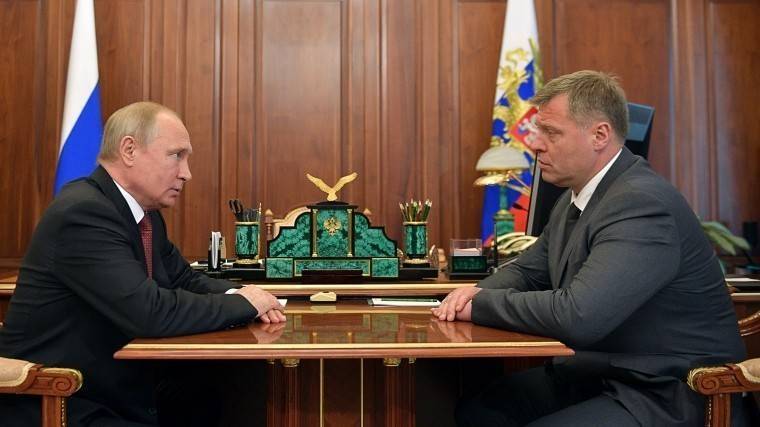 Владимир Путин - Игорь Бабушкин - Сергей Морозов - Путин назначил исполняющего обязанности губернатора Астраханской области - 5-tv.ru - Астраханская обл. - окр. Скфо