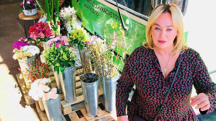 Лариса Гузеева - Счастливый день: Гузеева показала новорожденного - utro.ru