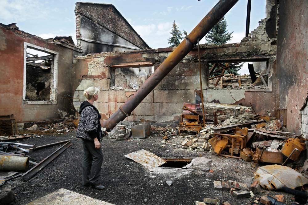 ВСУ обстреляли из минометов и зениток жилые дома в ДНР - novorosinform.org - Россия - Украина - ДНР - Донецк