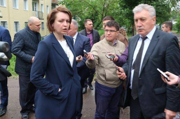 Оксана Фадина - Власти Омска объяснили исчезновение видео с падением мэра техническим сбоем - govoritmoskva.ru - Москва - округ Советский