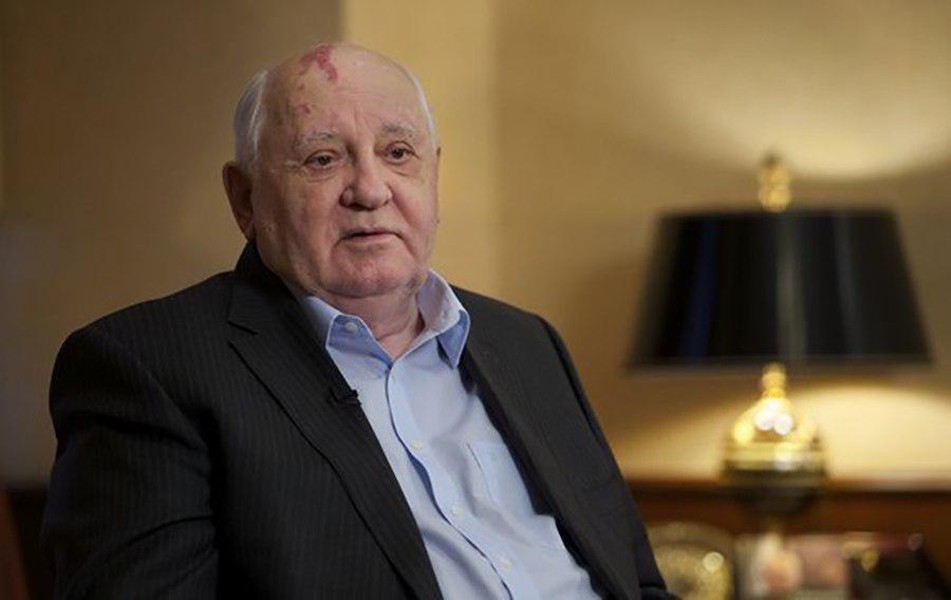 Михаил Горбачев - Михаил Горбачев сообщил о своей госпитализации - m24.ru