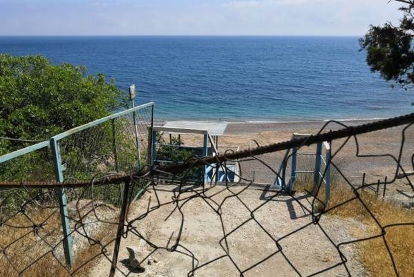 Депутат Заксобрания Севастополя пожалуется в прокуратуру из-за передачи городского пляжа Минобороны - govoritmoskva.ru - Москва - Россия - Севастополь