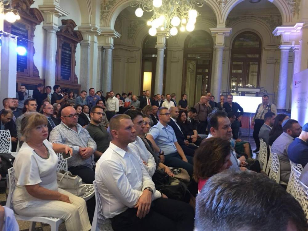 В Петербурге состоялся Public Talk с главным раввином России Берлом Лазаром - stmegi.com - Россия - Санкт-Петербург