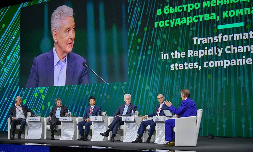 Сергей Собянин - Герман Греф - Собянин рассказал о важности трансформации городов - tvc.ru - Москва
