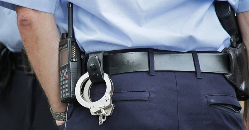 Полицейские убили россиянку и спрятали тело в трубе - nur.kz - респ. Калмыкия