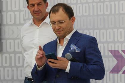 Абонент Tele2 впервые в России позвонил по 5G - newtvnews.ru - Россия - Санкт-Петербург
