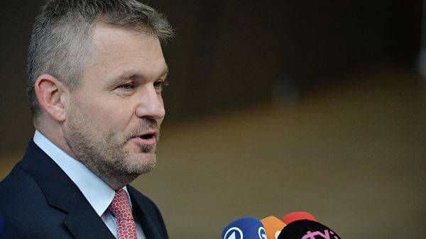 Владимир Путин - Петер Пеллегрини - Премьер Словакии выразил уважение к героизму советских солдат - eadaily.com - Россия - Санкт-Петербург - Словакия
