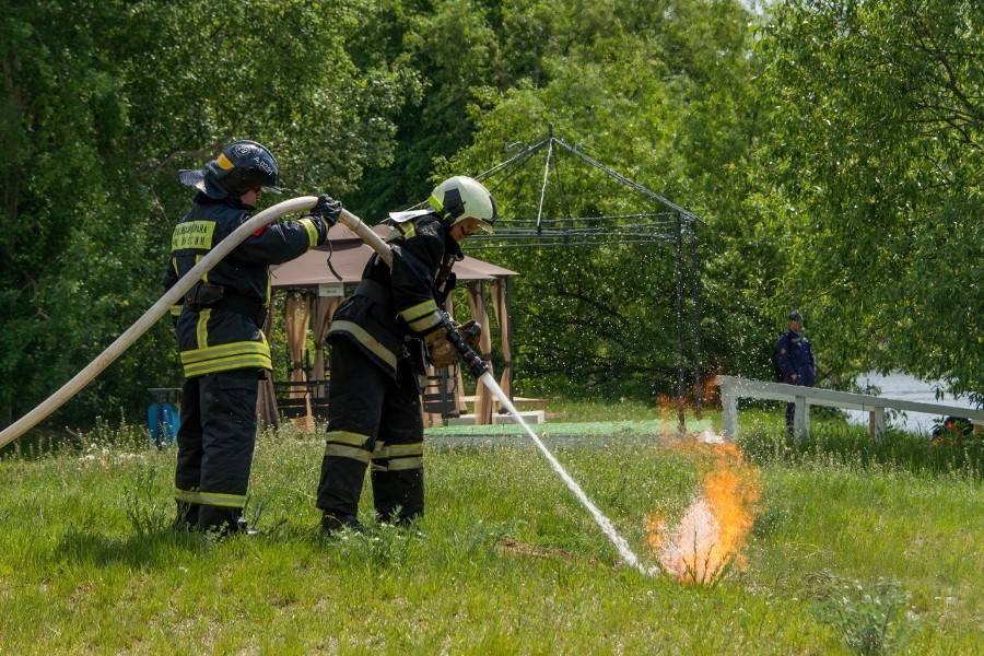 Москвичей предупредили о вероятности возникновения пожаров - m24.ru - Москва - Россия