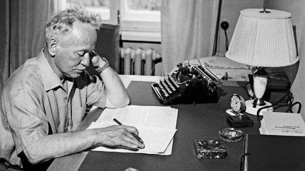 Александр Яковлев - Михаил Шолохов - Почему автор "Тихого дона" выступил против будущего "архитектора перестройки" - rusday.com