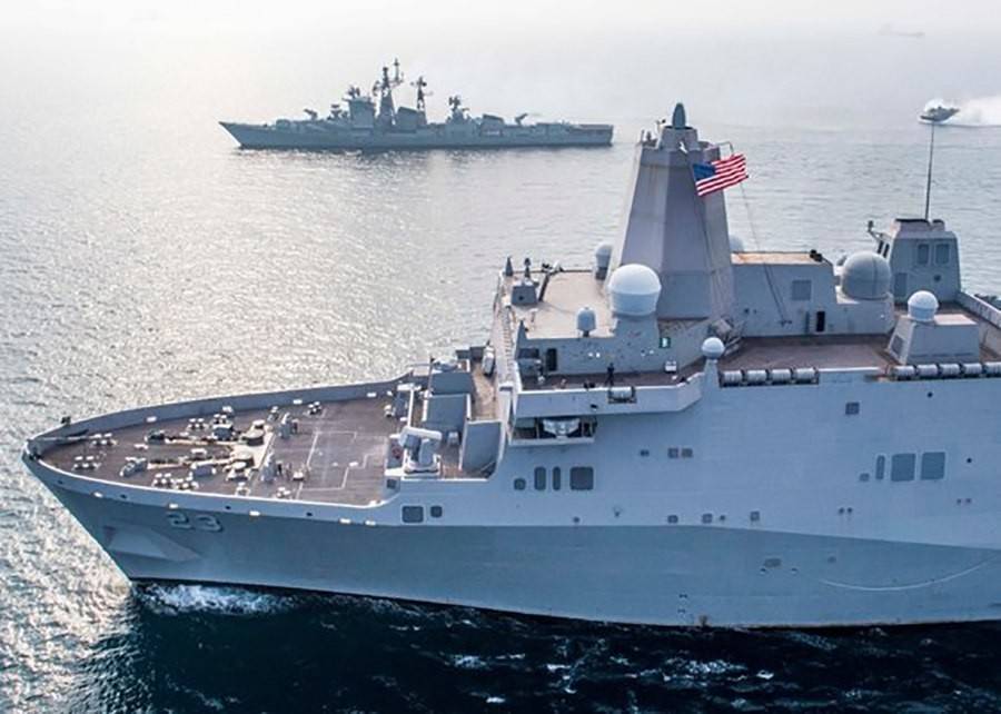 Российский корабль едва не столкнулся с крейсером США - m24.ru - США