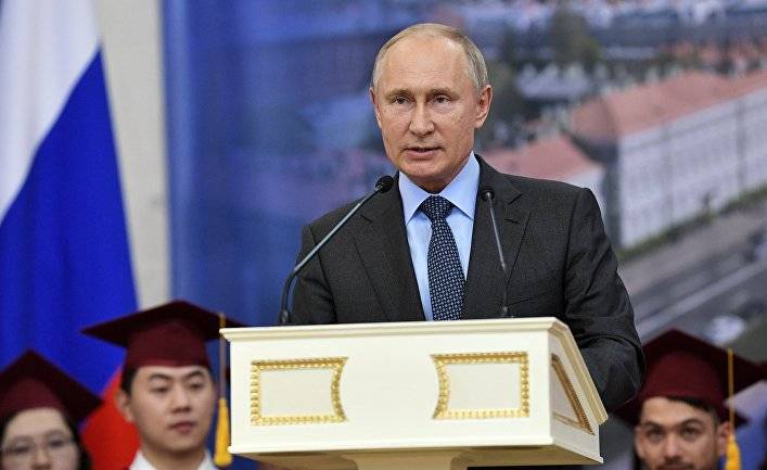 Тереза Мэй - The Times (США): Путин предлагает Британии «перевернуть страницу» после отравлений в Солсбери - inosmi.ru - Россия - Англия - Санкт-Петербург