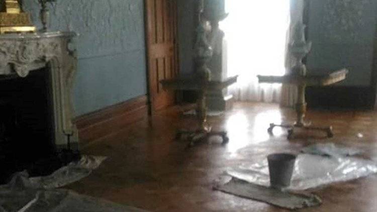 В Алупке после ливня "потек" Воронцовский дворец - crimea.ria.ru - Крым - Симферополь - Севастополь