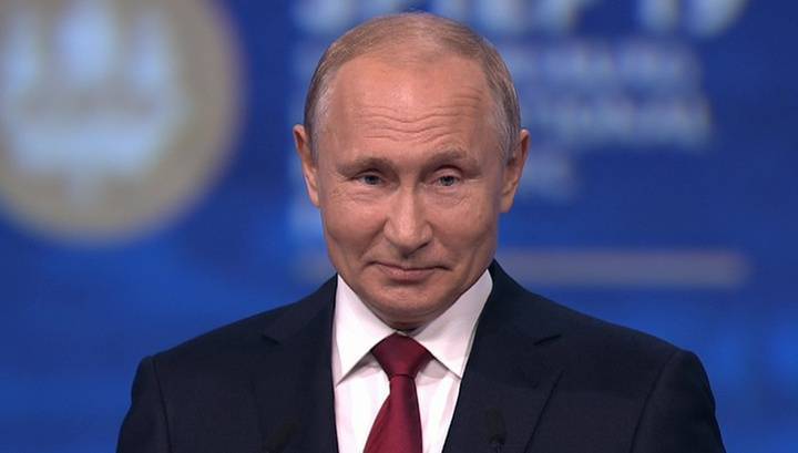 Владимир Зеленский - Владимир Путин - Путин оценил талант перевоплощения Зеленского - vesti.ru - Россия - Украина - Зеленский