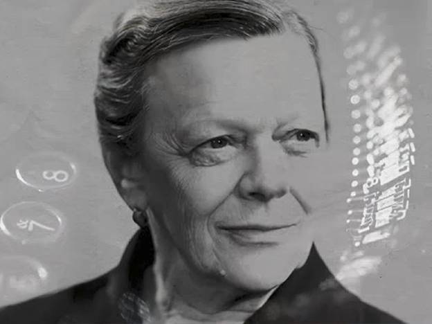 Со дня рождения любимой советскими детьми бабушки №1 прошло 115 лет - rusplt.ru - Москва