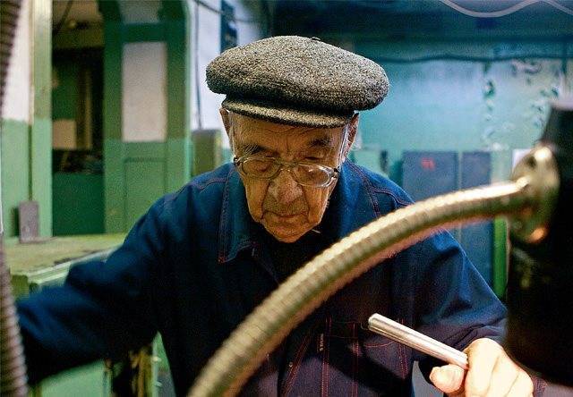 Сергей Морозов - В регионе стартовал конкурс на соискание ежегодной премии имени Михаила Ивановича Лимасова - ulpravda.ru - Ульяновская