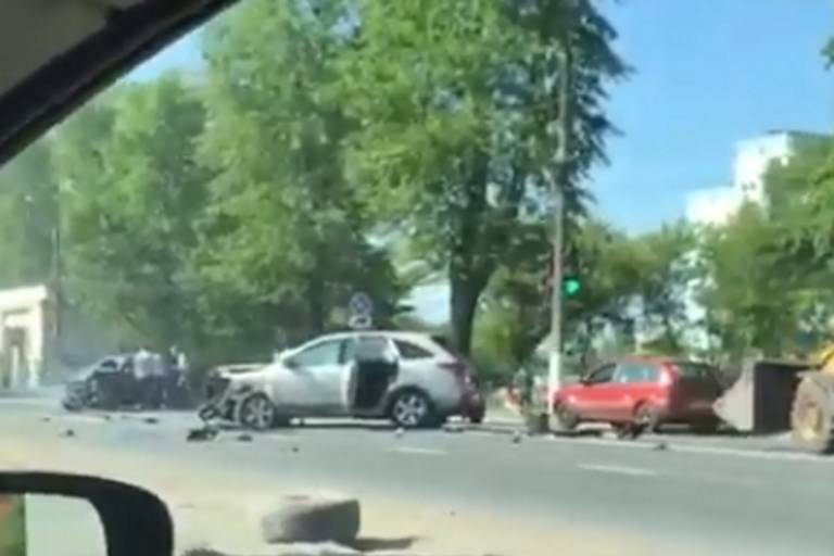 Подробности серьёзного ДТП в Твери: пострадали три человека - tverigrad.ru - Тверская обл.