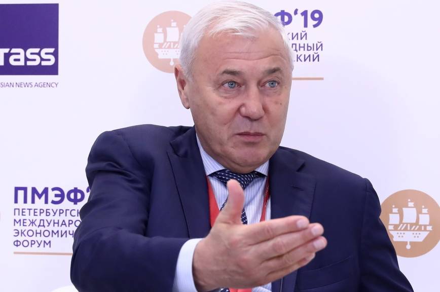 Владимир Путин - Анатолий Аксаков - Аксаков: Путин поставил точный диагноз доллару, который превратился в оружие шантажа - pnp.ru