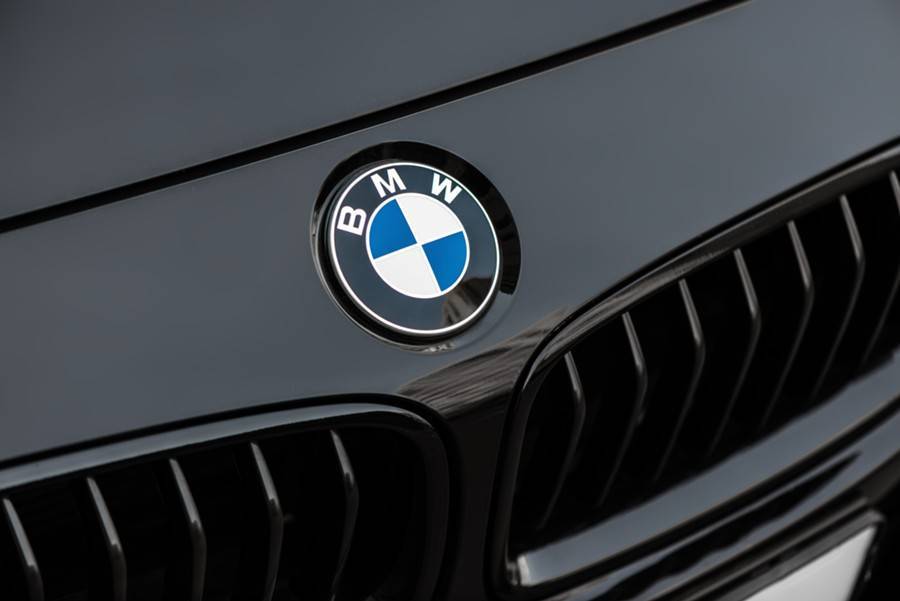BMW отзывает 315 автомобилей в России - m24.ru - Россия - Германия
