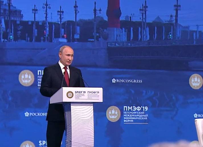 Владимир Путин - Александр Лукашенко - Президент Путин заявил, что планов по объединению России и Белоруссии нет - topwar.ru - Москва - Россия - Белоруссия - Минск