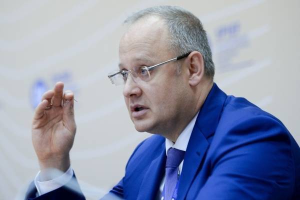 Владимир Путин - Иван Голунов - Юрий Чайка - Советник Путина Антон Кобяков пообещал лично изучить дело журналиста Голунова - govoritmoskva.ru