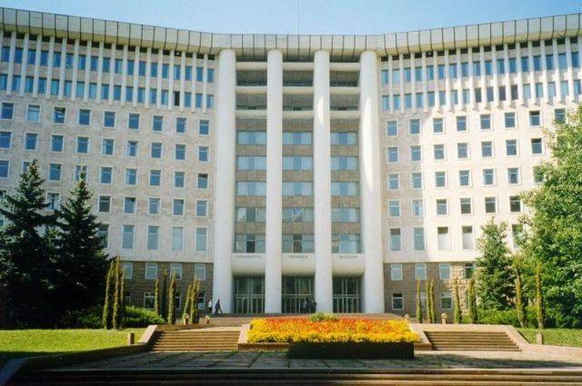 Посольства России и США в Молдавии призвали не допустить дестабилизации - aif.ru - Россия - США - Молдавия - Кишинев