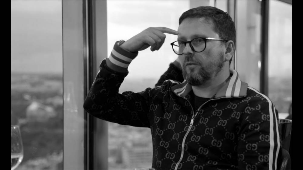 Анатолий Шарий - Украинский видеоблогер собрался «карать» Верховную Раду - rusplt.ru - Россия - Украина